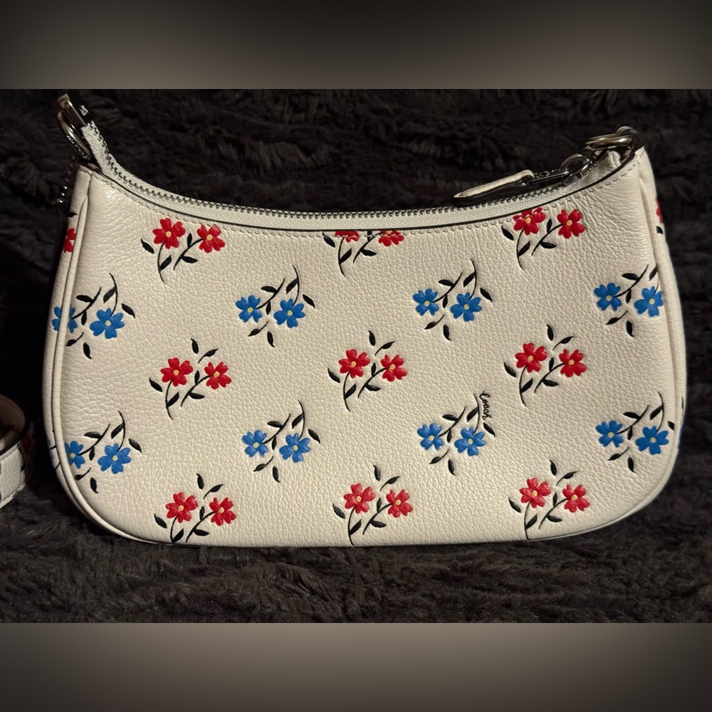 Coach NWOT Teri Shoulder Bag with Floral Print - in chalk, red and blue flowers - Picture 10 of 10